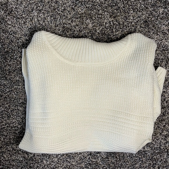Calvin Klein Knit Sweater Cream Size Medium - Picture 2 of 7